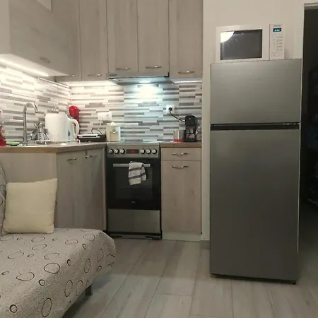Cozy 4th Floor In Chania Center Appartement