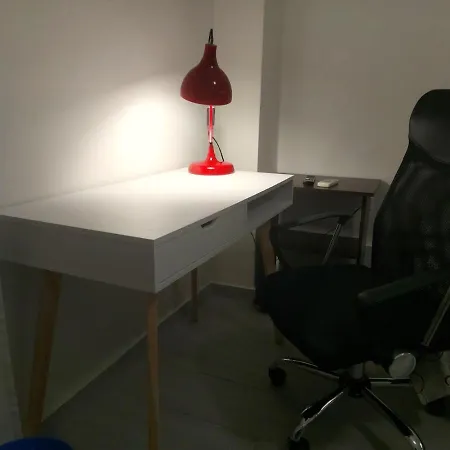Cozy 4th Floor In Chania Center Апартаменти *